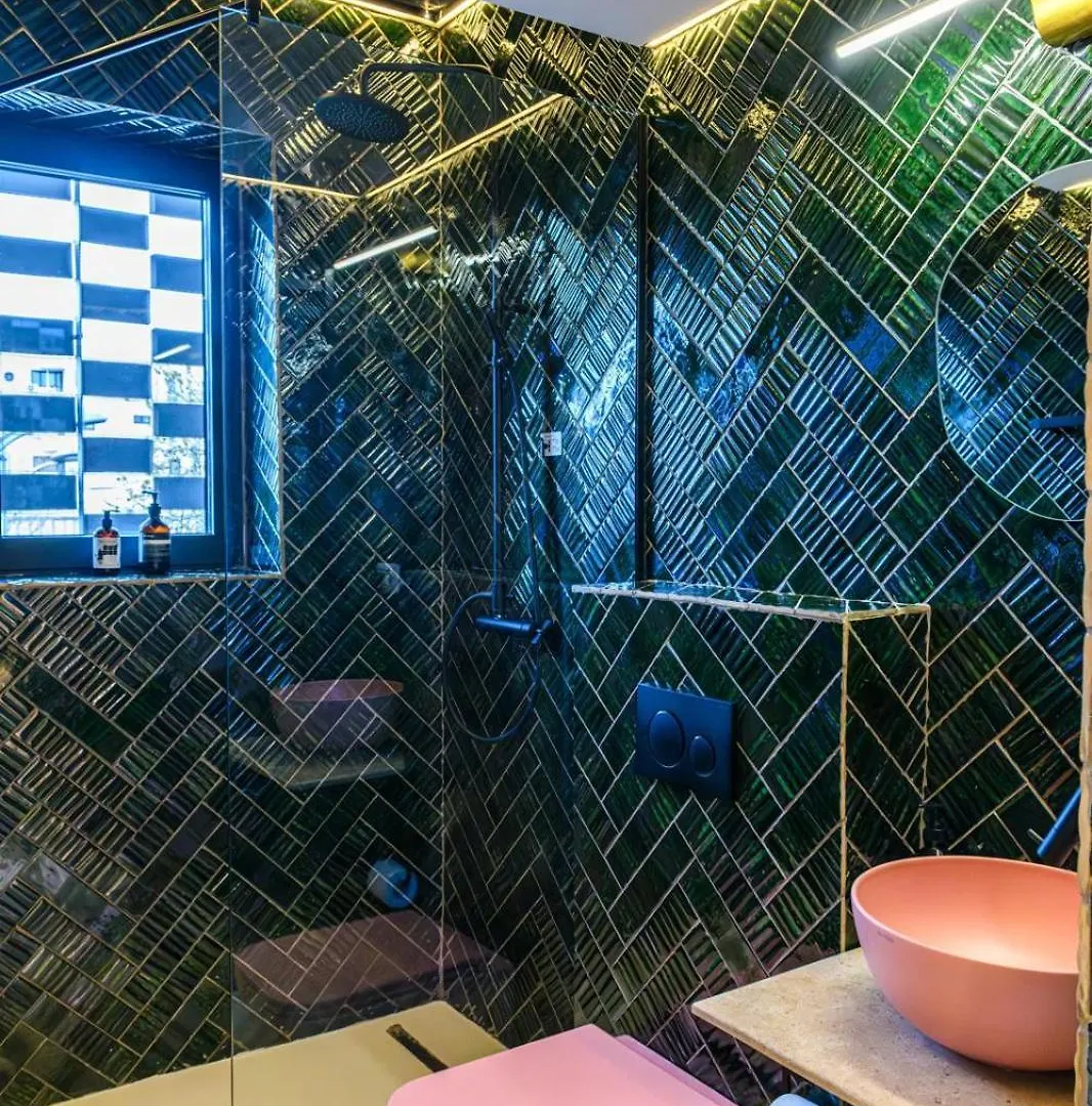 Nishani 5 Stars Boutique Bucharest Motel