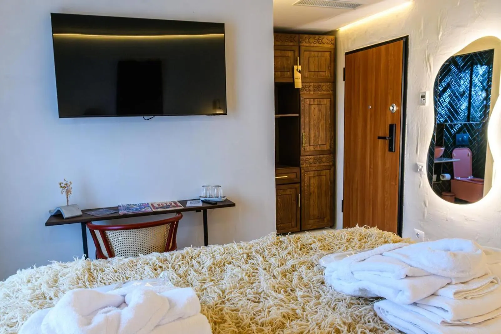 Motel Nishani 5 Stars Boutique Bucharest