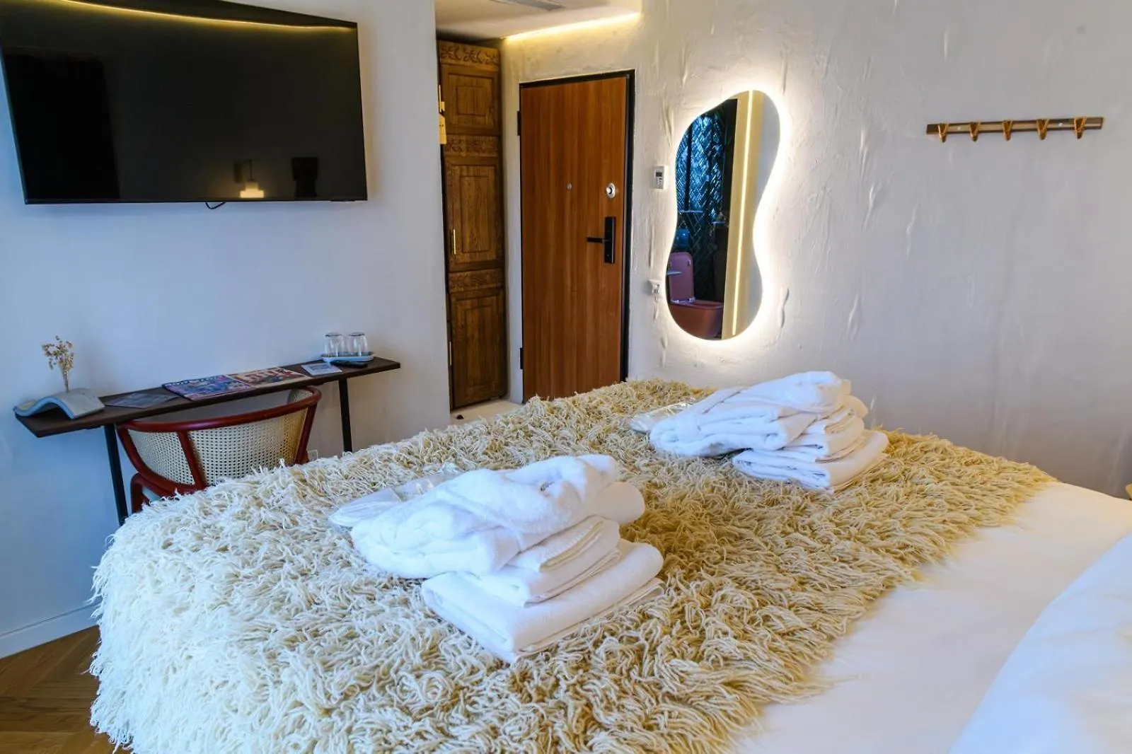 Motel Nishani 5 Stars Boutique Bucharest