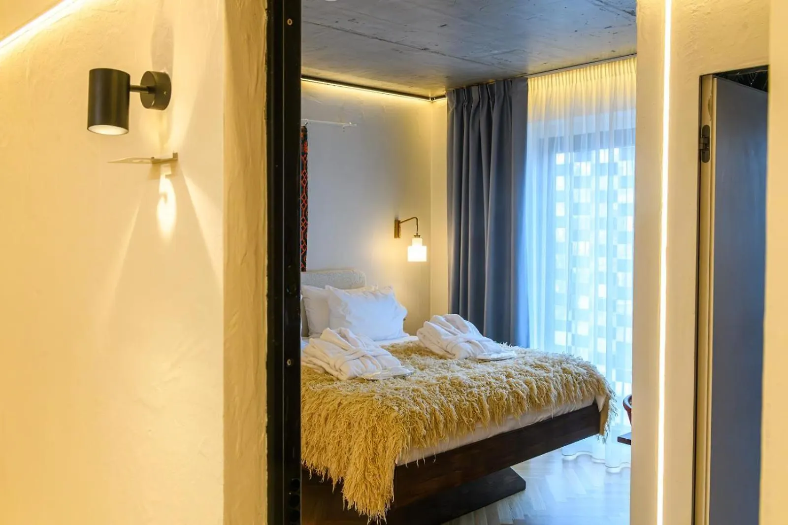 Nishani 5 Stars Boutique Bucharest Romania