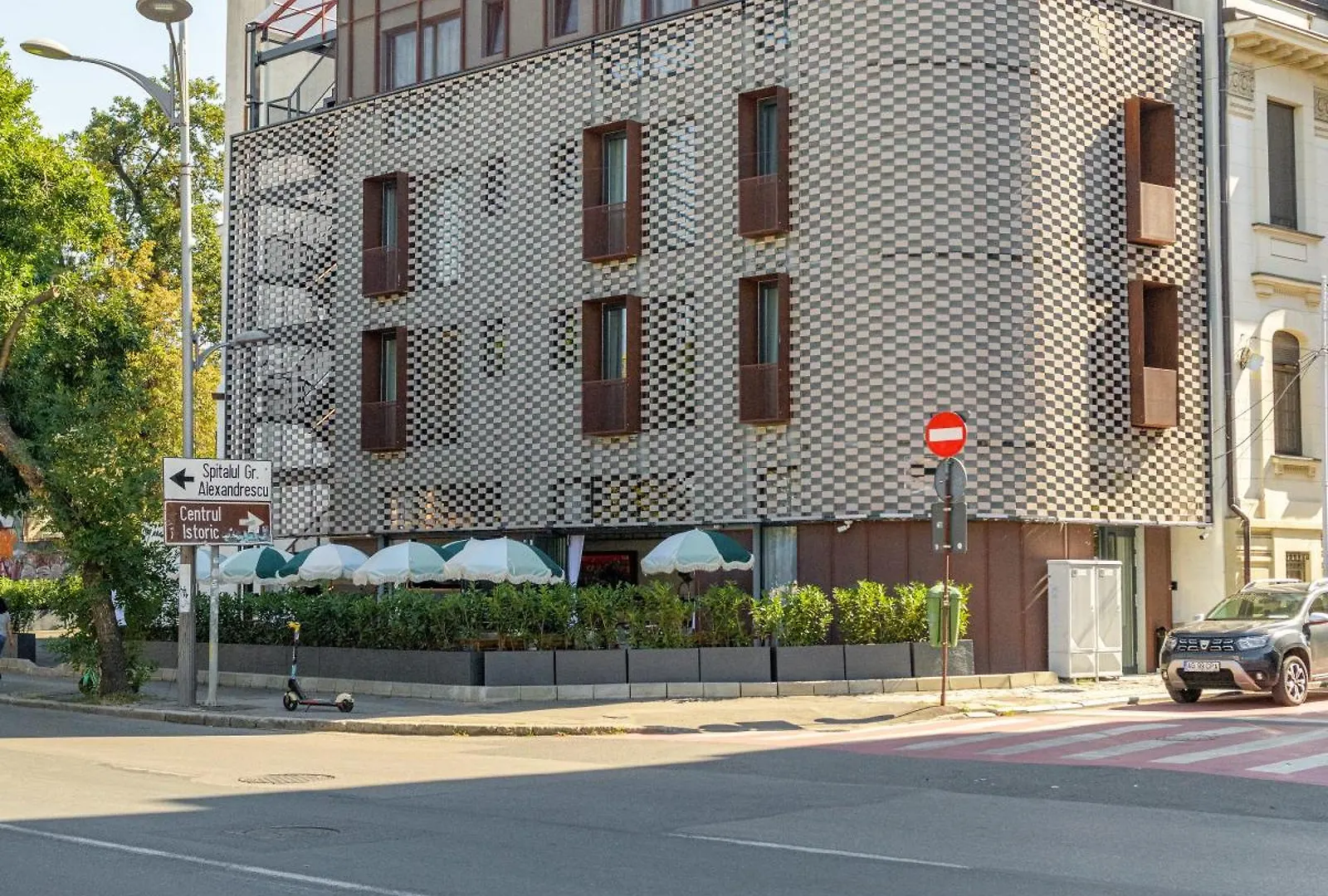 Nishani 5 Stars Boutique Bucharest 0*,  Romania