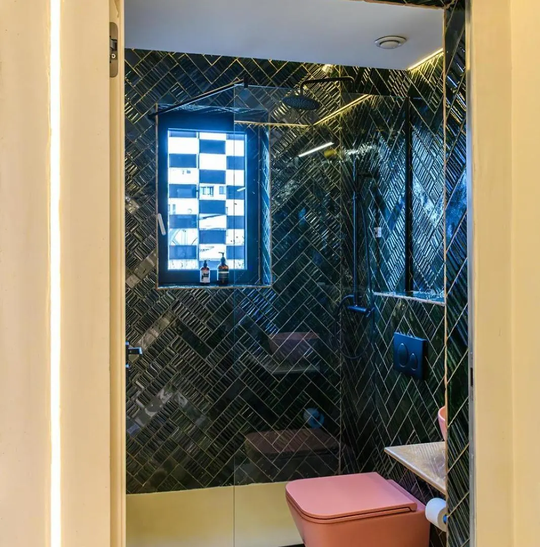 Nishani 5 Stars Boutique Bucarest 0*,  Rumanía