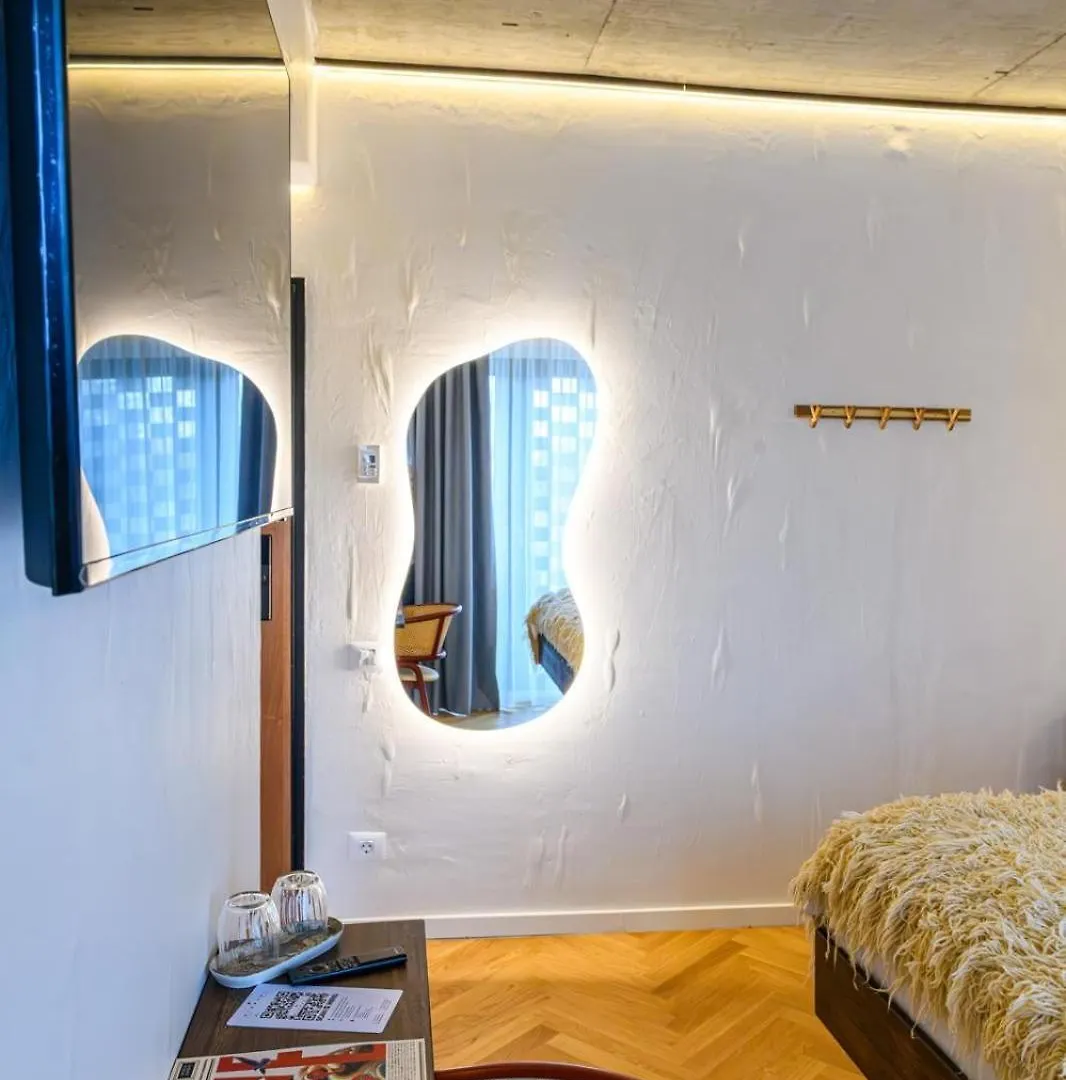 Nishani 5 Stars Boutique Bucharest 0*,