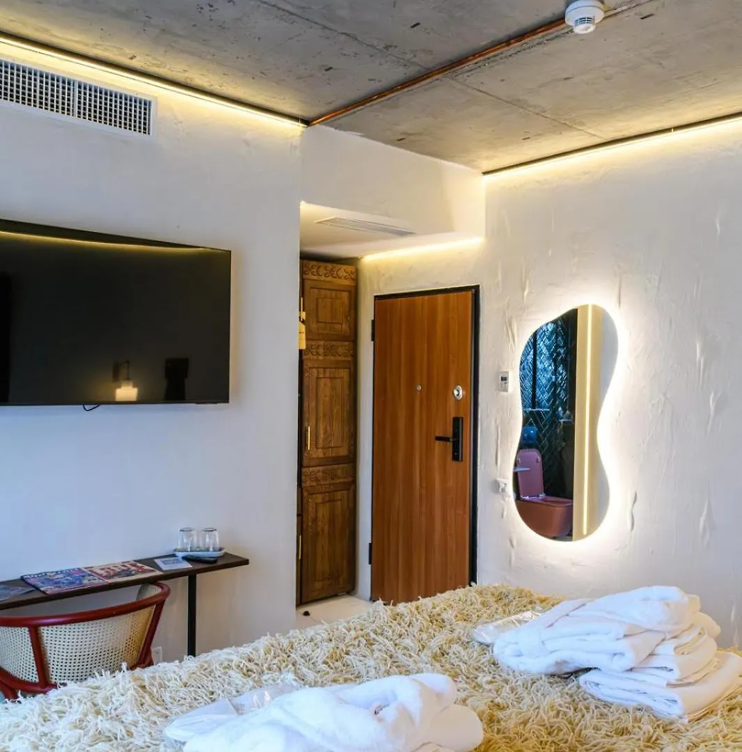 Nishani 5 Stars Boutique Βουκουρέστι