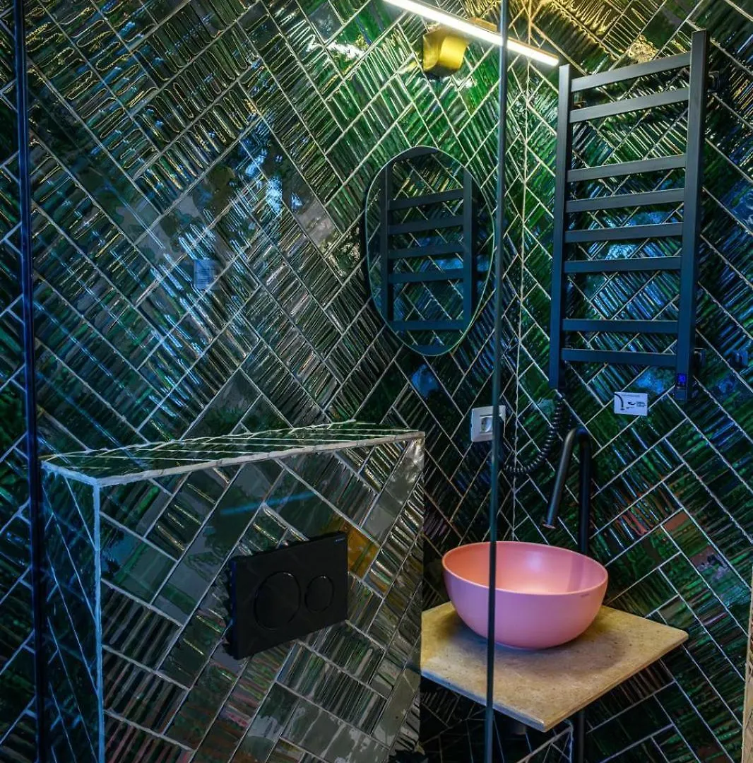 Nishani 5 Stars Boutique Βουκουρέστι 0*,